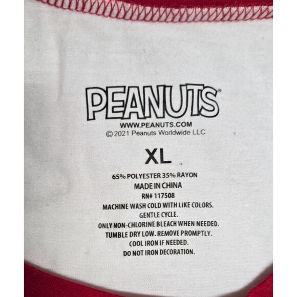 Peanuts "Don't Stop Believin'" Raglan Tee Shirt Junior Size XL Snoopy & Woodstoc - Picture 2 of 7